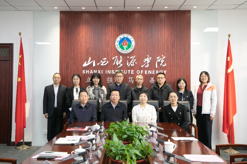 凝心聚力 共谋新篇——民盟beat365英国官网支部第二次全体会议暨第二届支部委员会换届选举工作圆满完成