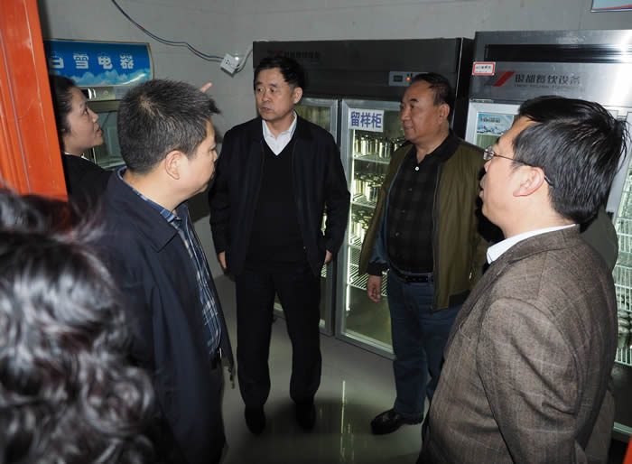 P3290366.JPG P3290366.JPG