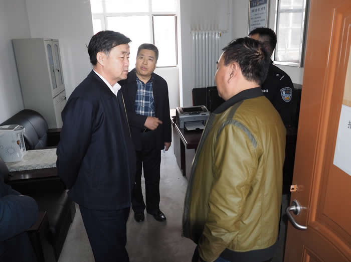 P3290387.JPG P3290387.JPG